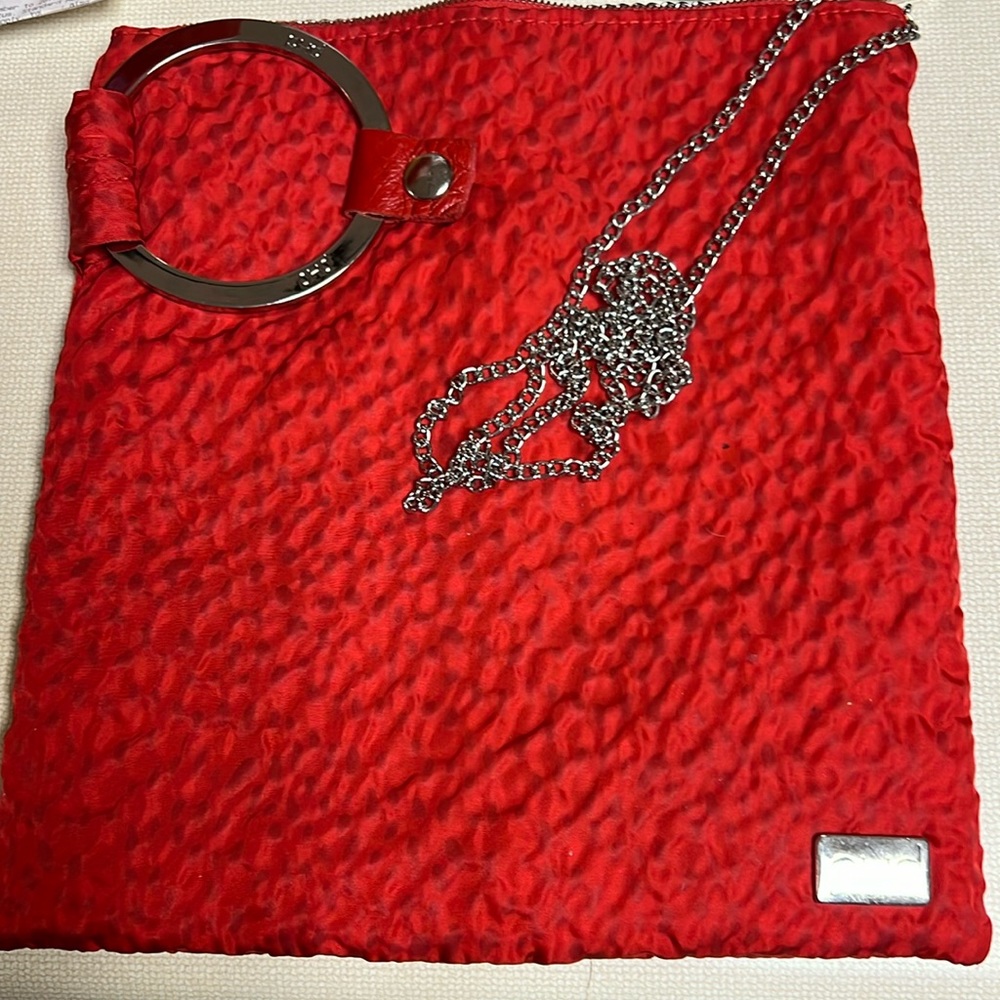 Paige Hamilton tablet holder